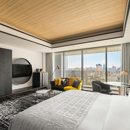 Le Meridien Taizhong Zewnętrze zdjęcie A guest room at the Westin Tokyo