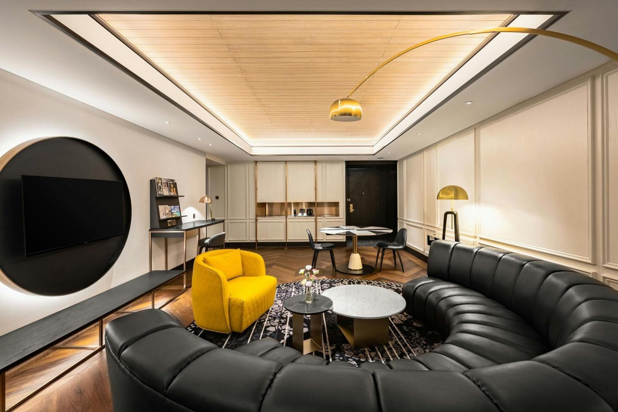 Le Meridien Taizhong Zewnętrze zdjęcie The interior of the 2018-built lounge