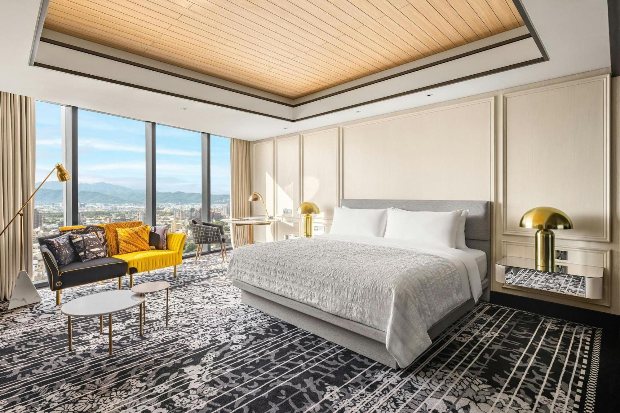 Le Meridien Taizhong Zewnętrze zdjęcie Deluxe Suite