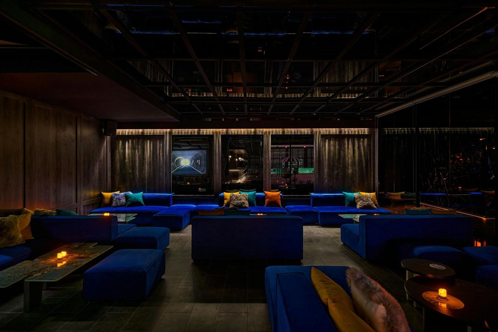 Le Meridien Taizhong Zewnętrze zdjęcie The interior of the nightclub