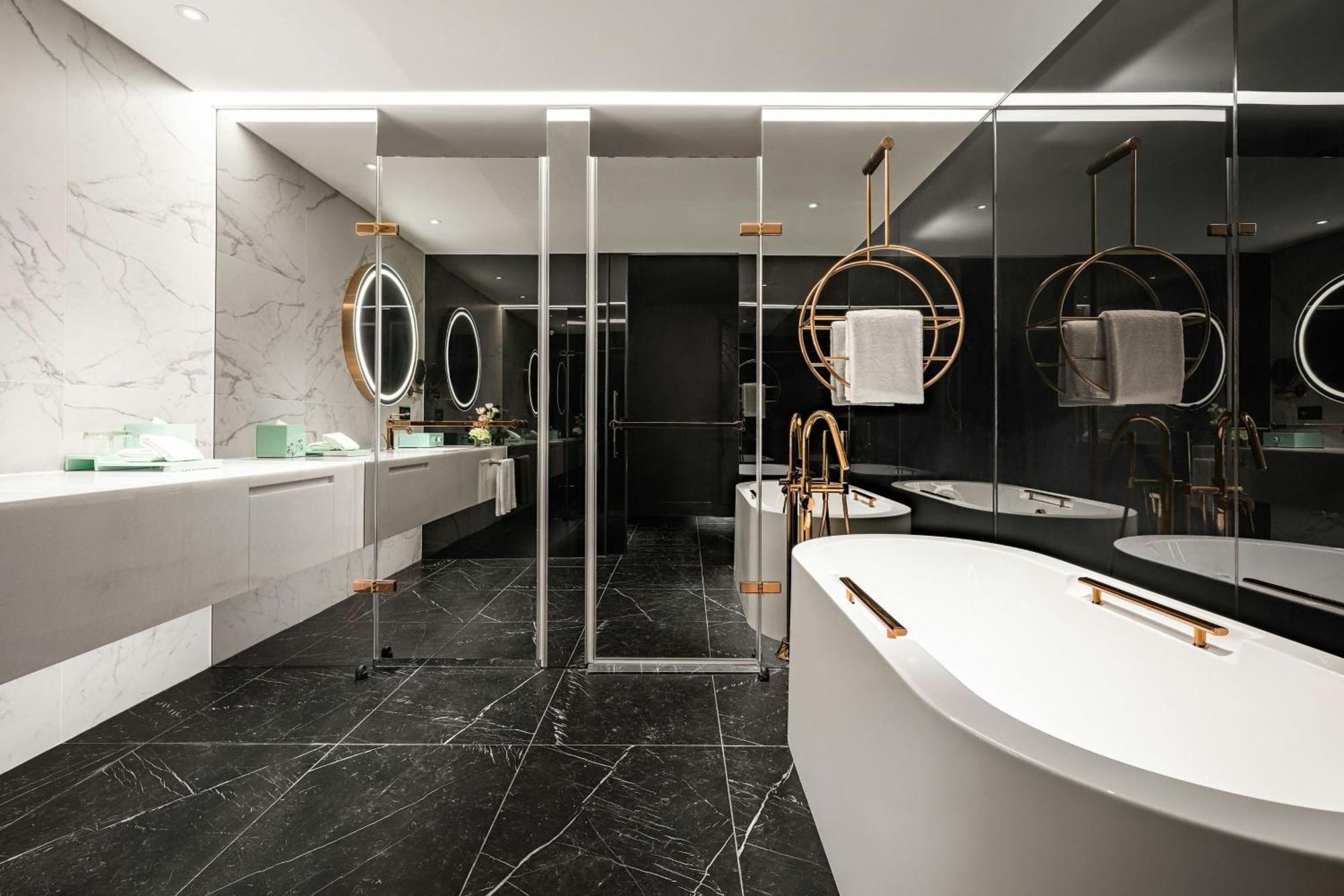 Le Meridien Taizhong Zewnętrze zdjęcie Bathroom interior design
